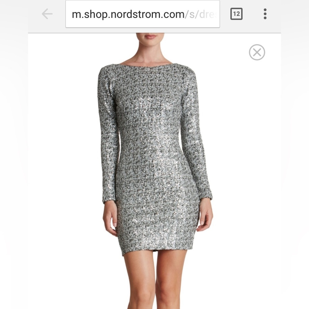 Super flattering and fun dress! - Picture 5 of 5